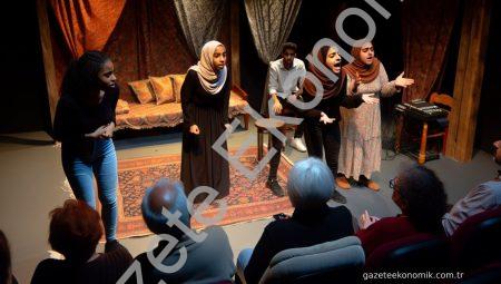 Muğla’da Gençler, Tiyatro ile Kendilerini İfade Ediyor