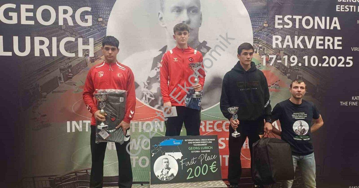 ESTONYA'NIN RAKVERE KENTİNDE DÜZENLENEN ULUSLARARASI GREKOROMEN GÜREŞ TURNUVASI'NDA DENİZLİ SPORCU EĞİTİM MERKEZİ GÜREŞÇİLERİ 2 ALTIN 1 GÜMÜŞ MADALYA İLE ÖNEMLİ BİR BAŞARIYA İMZA ATTI.