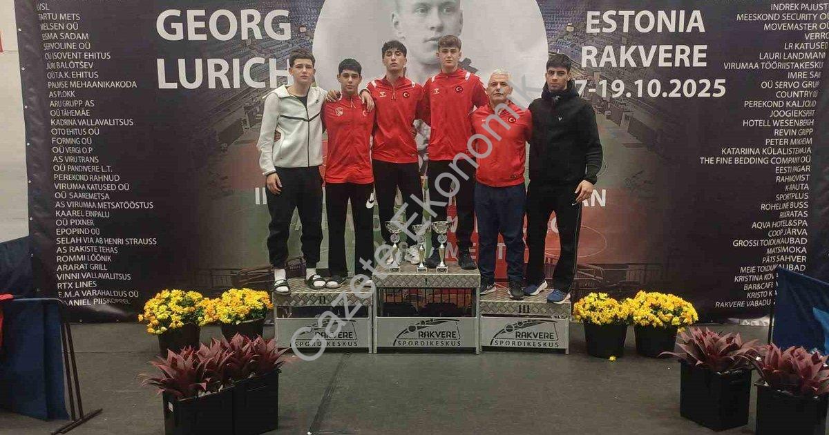 ESTONYA'NIN RAKVERE KENTİNDE DÜZENLENEN ULUSLARARASI GREKOROMEN GÜREŞ TURNUVASI'NDA DENİZLİ SPORCU EĞİTİM MERKEZİ GÜREŞÇİLERİ 2 ALTIN 1 GÜMÜŞ MADALYA İLE ÖNEMLİ BİR BAŞARIYA İMZA ATTI.