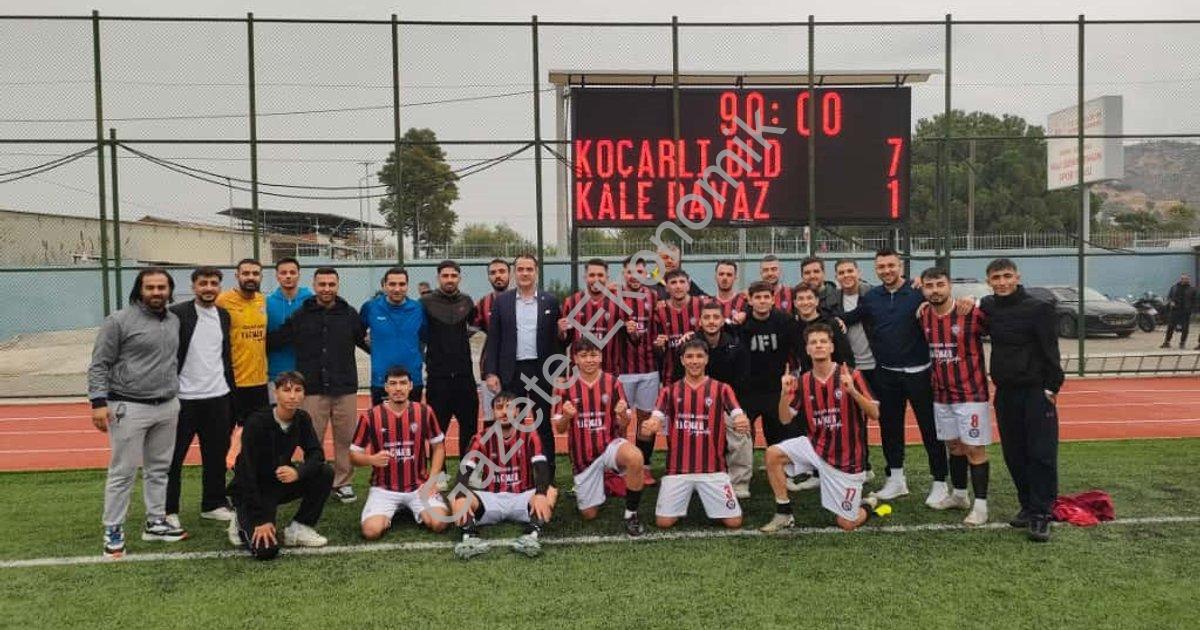 "Koçarlı’da tarihi skor sonrası prim ve ödeme müjdesi" başlıklı haber için fotorealistik, profesyone