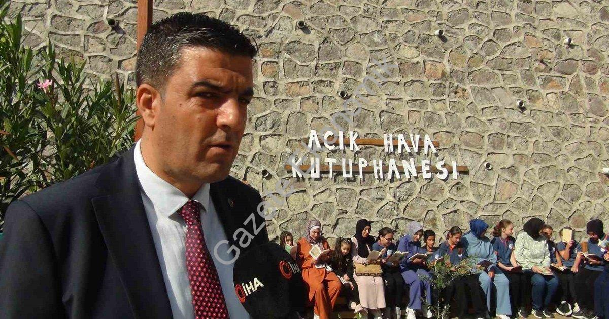 YAPTIKLARI ÇALIŞMA HAKKINDA BİLGİ VEREN AKGEDİK TOKİ ORTAOKULU MÜDÜRÜ MEHMET EMİN EFE