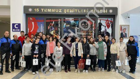 Özel öğrencilerden Kütahya Emniyeti’ne anlamlı kuş evi ziyareti