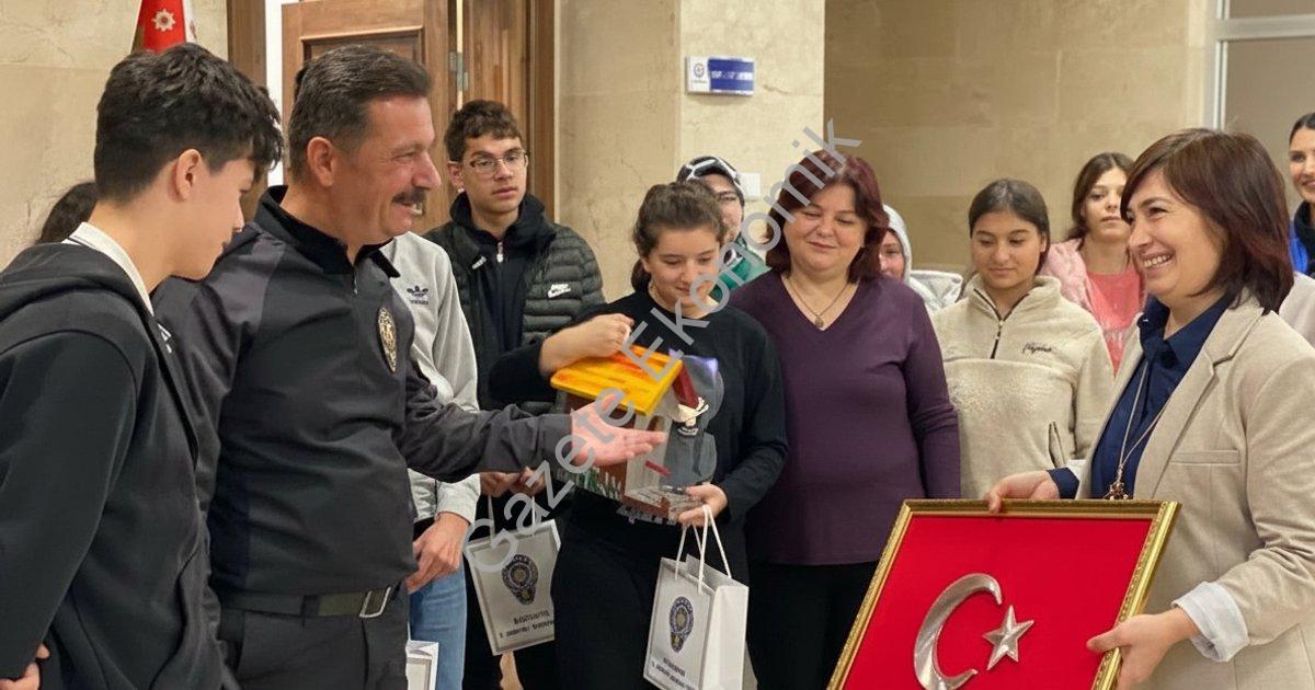 ÖZEL KALPLERDEN KÜTAHYA İL EMNİYET MÜDÜRLÜĞÜ'NE ANLAMLI ZİYARET