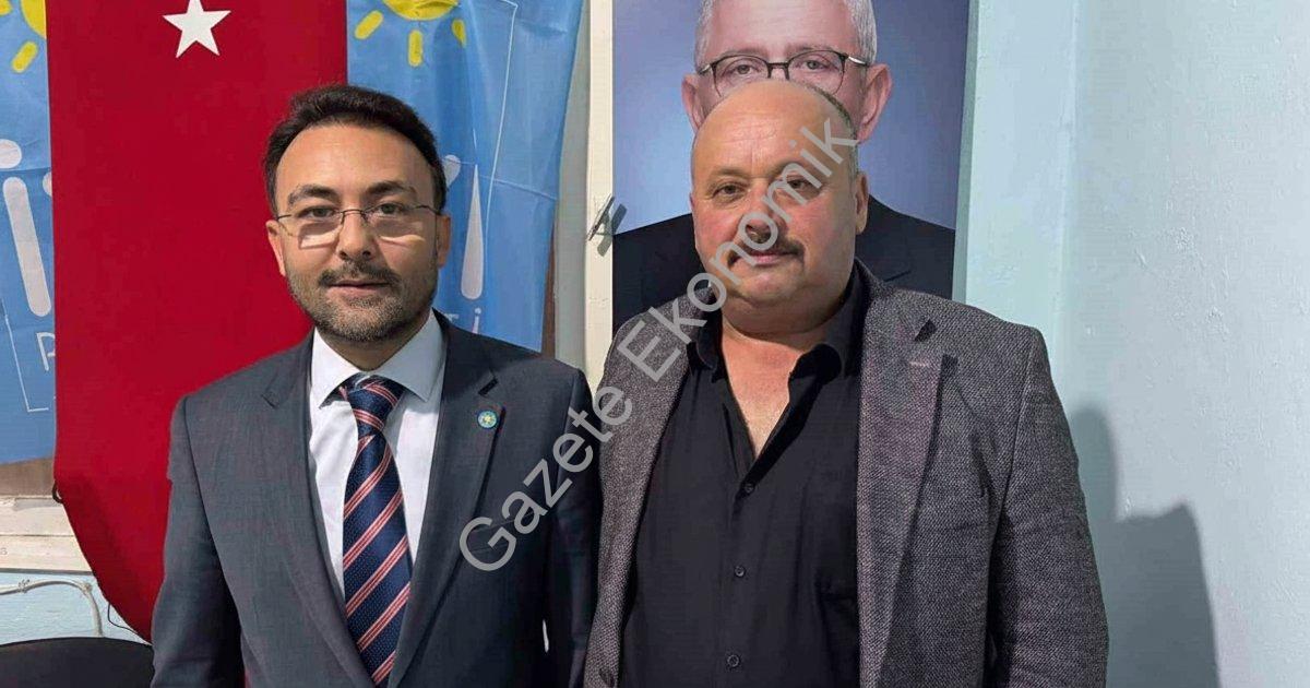 "İYİ Parti Sarıgöl’de kongre: Ahmet Aktan yeniden başkan" başlıklı haber için fotorealistik, profesy