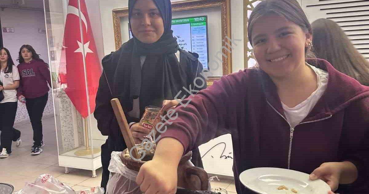 AFYONKARAHİSAR ŞUHUT ANADOLU LİSESİ, ANLAMLI BİR SOSYAL SORUMLULUK PROJESİNE İMZA ATARKEN, OKULDA 'ÇEDES GAZZE İÇİN SEFERBER' TEMALI HAYIR ÇARŞISI DÜZENLENDİ.