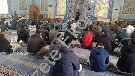 Salihli’de Gençlere Yönelik Kapsamlı Adab-ı Muaşeret Eğitimi