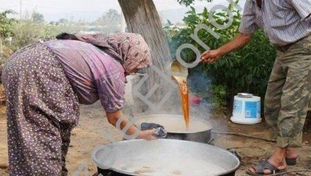 Sarıgöl’de Pekmez Zamanı: Kilosu 500 Liradan Alıcı Buluyor