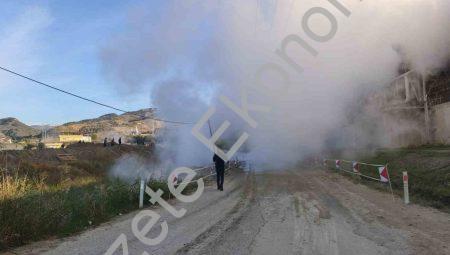 Aydın Germencik’te Jeotermal Hattı Patladı: Yol Trafiğe Kapandı