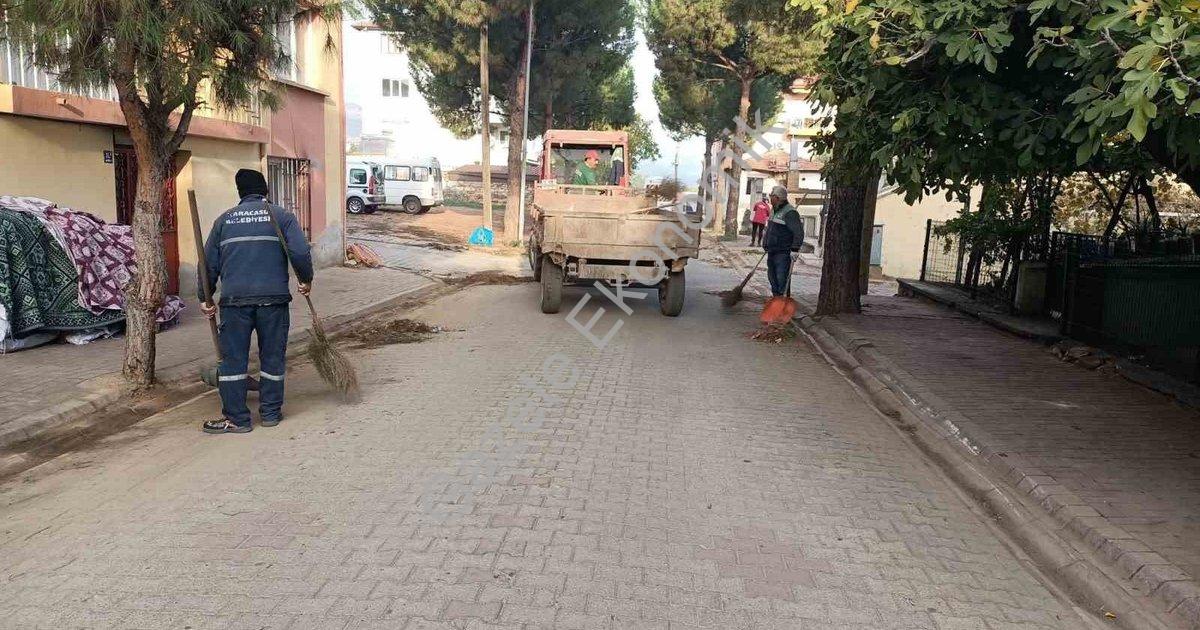 "Karacasu Belediyesi'nden Geniş Kapsamlı Çevre Temizliği Seferberliği" başlıklı haber için fotoreali