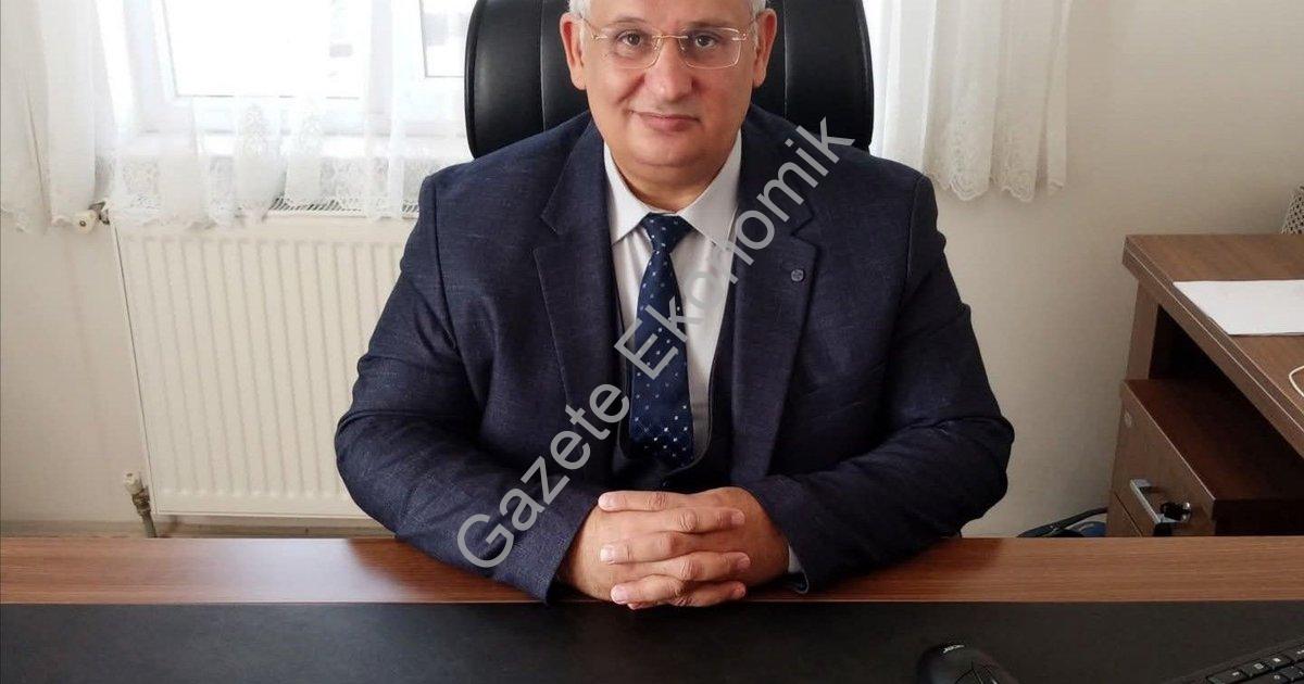 "Şuhut İlçe Müftülüğü'nde Yeni Dönem: Ahmet Köylü Göreve Başladı" başlıklı haber için fotorealistik,